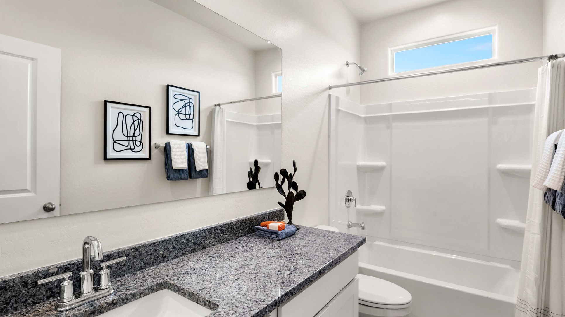 Exterior:Elevation Image 18.