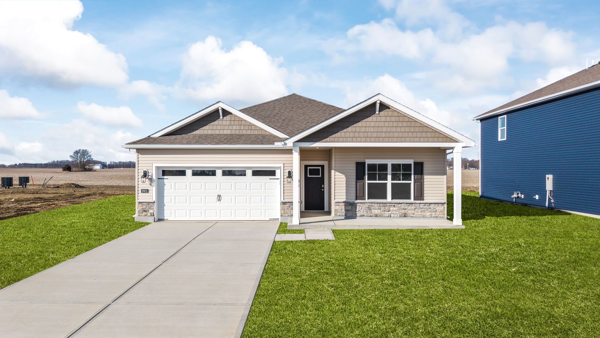 Exterior:Elevation Image 0.