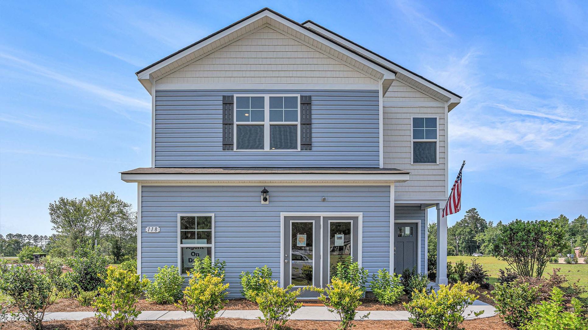 Exterior:Elevation Image 0.