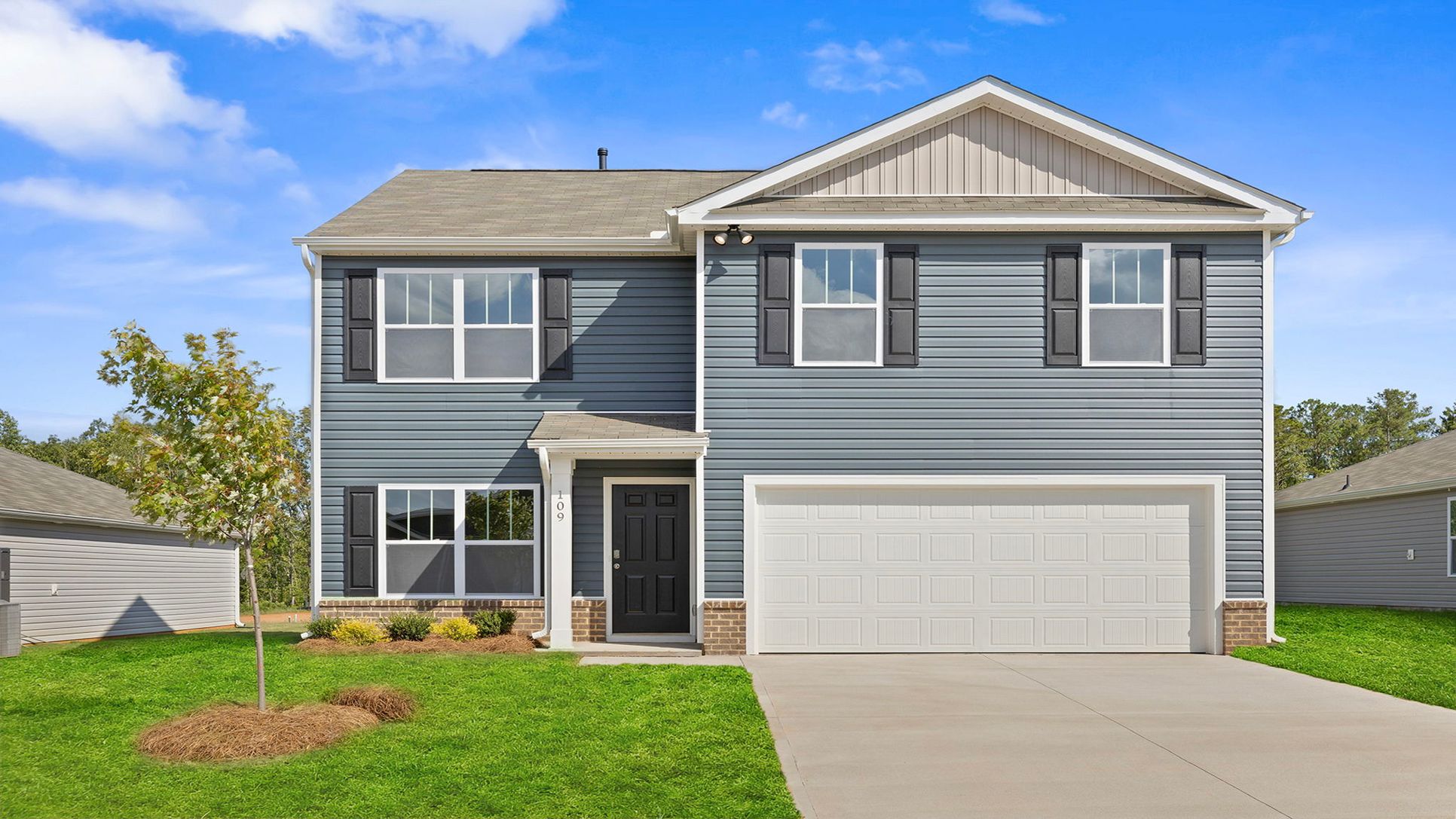 Exterior:Elevation Image 0.