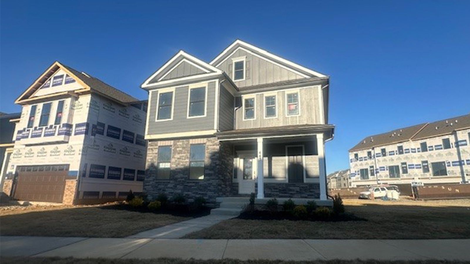 Exterior:Elevation Image 0.