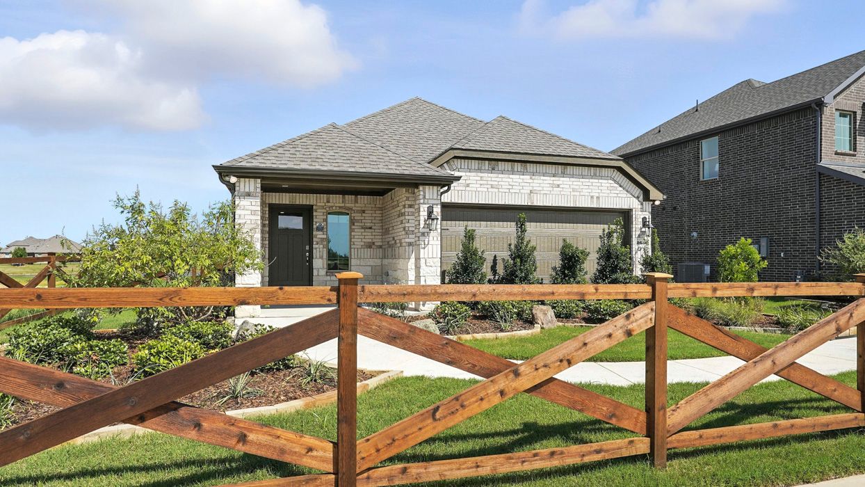 Exterior:Elevation Image 0.