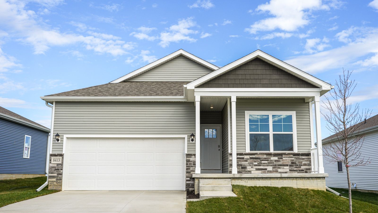 Exterior:Elevation Image 0.