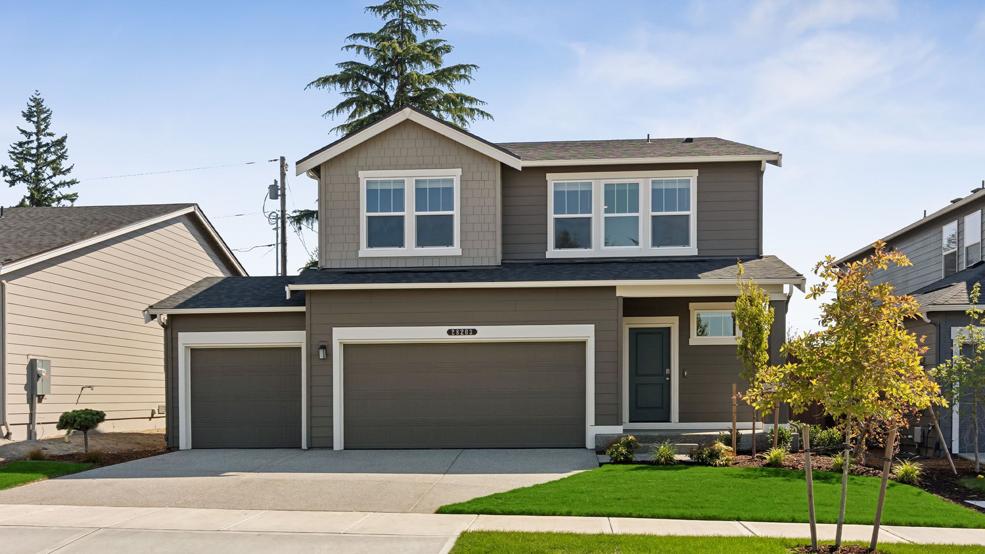 Exterior:Elevation Image 0.