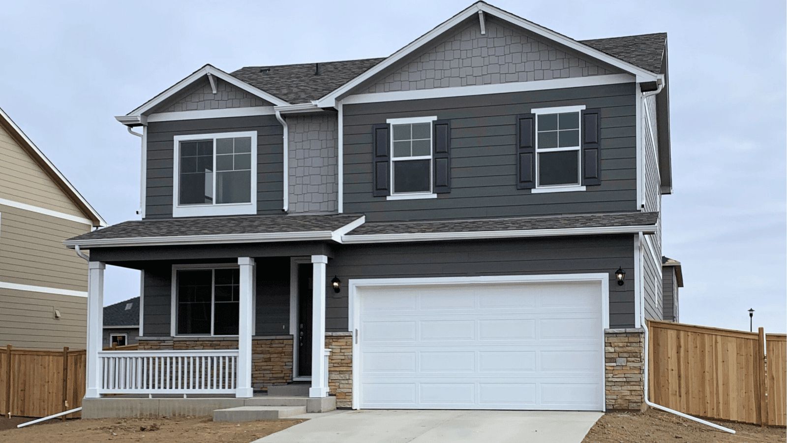 Exterior:Elevation Image 0.