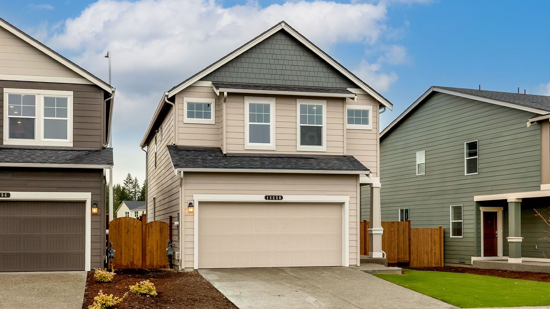 Exterior:Elevation Image 0.