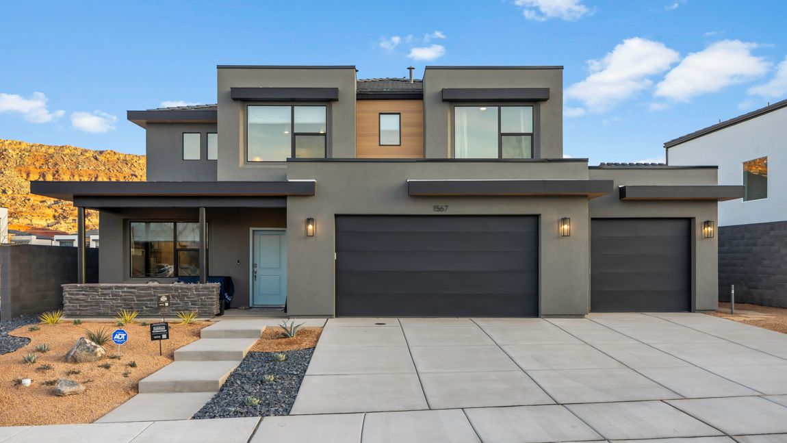 Exterior:Elevation Image 0.