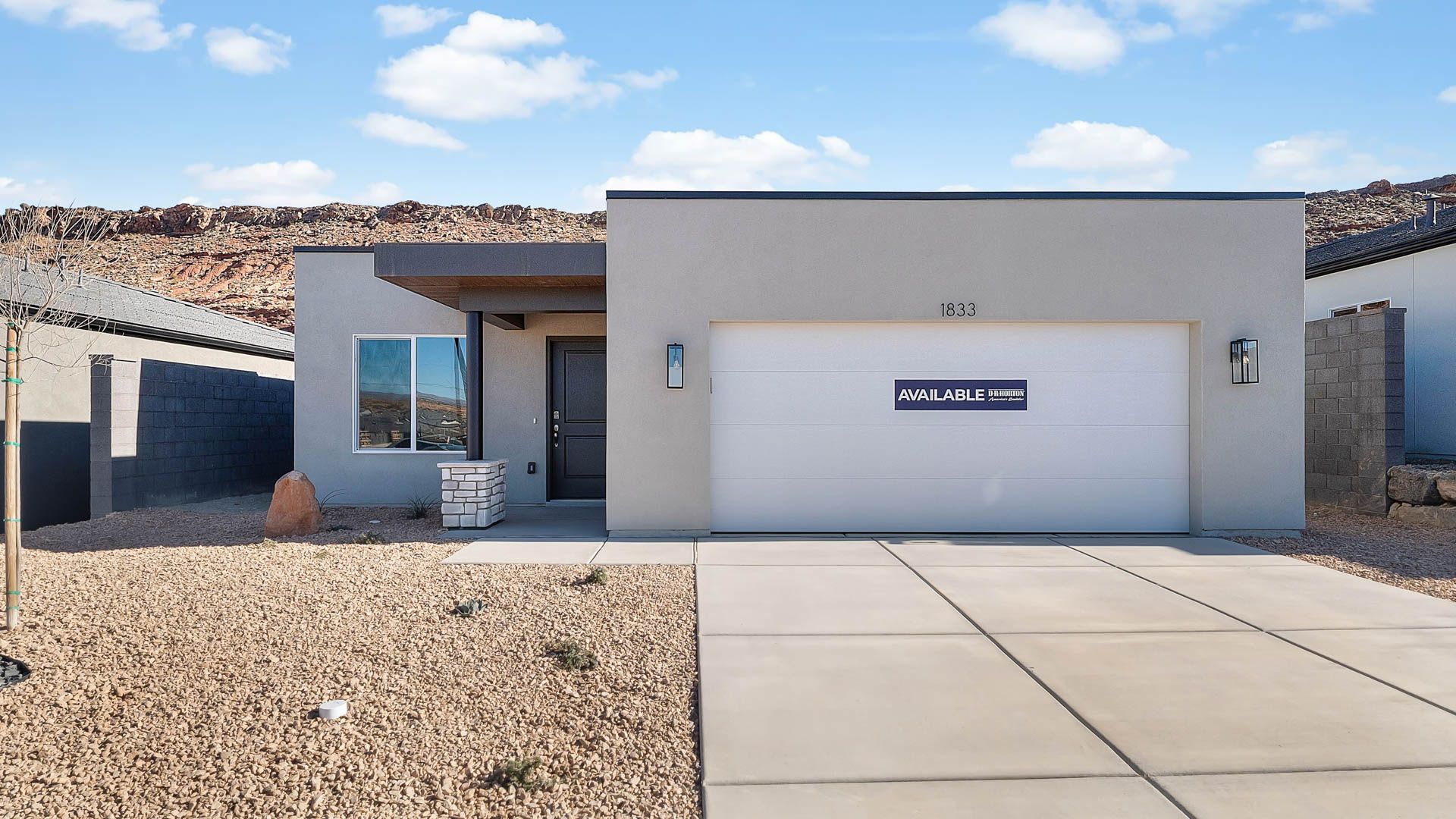 Exterior:Elevation Image 0.