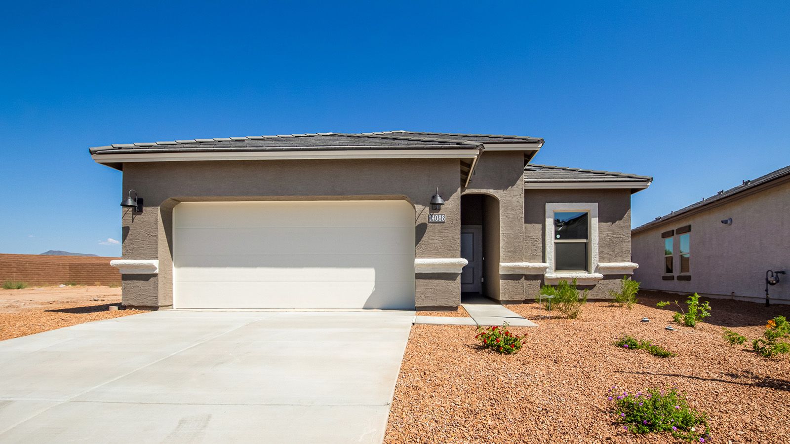 Elevation 0:Plan Elevation.