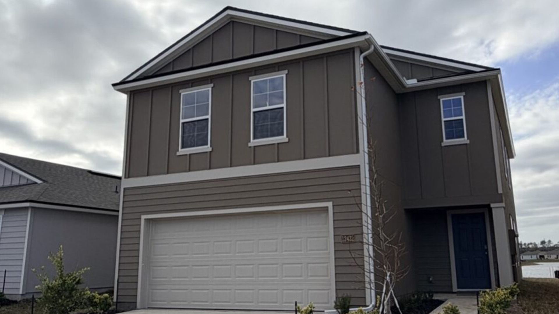 Exterior:Elevation Image 0.