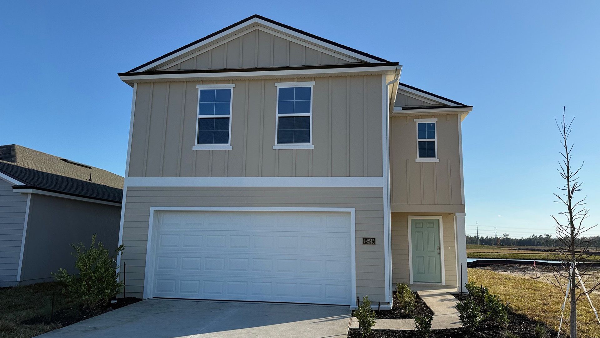 Exterior:Elevation Image 0.