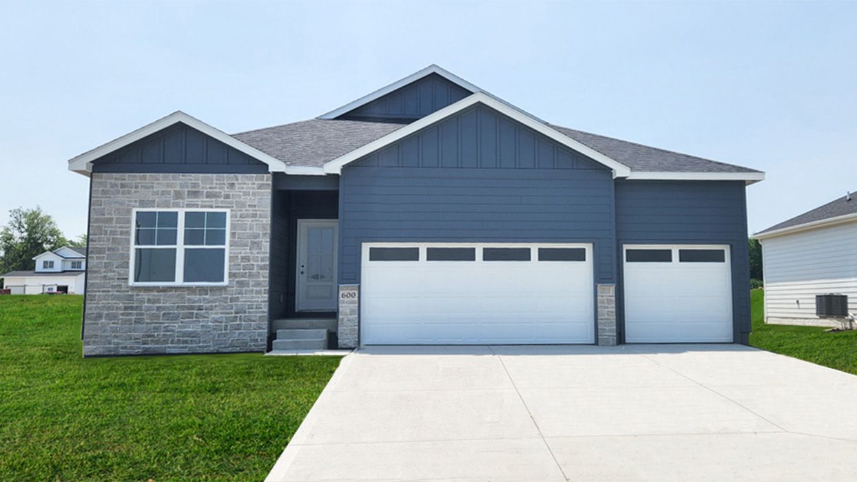 Exterior:Elevation Image 0.