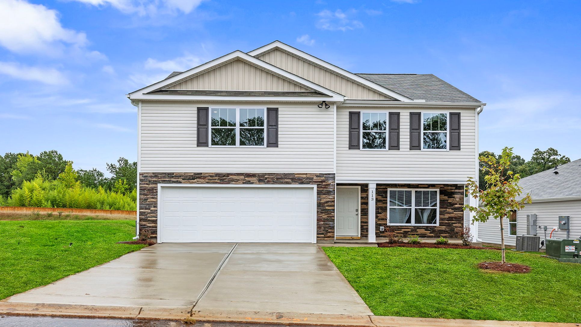 Exterior:Elevation Image 0.