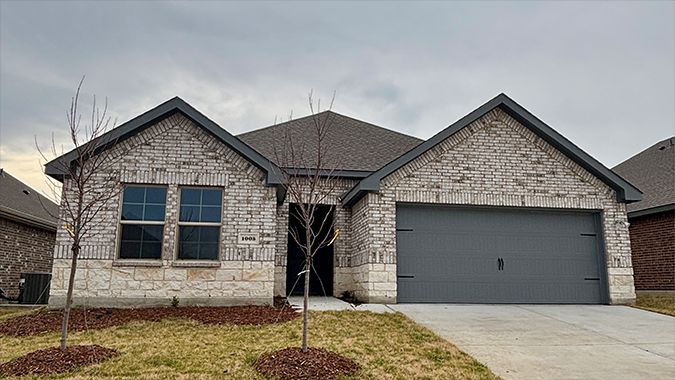 Exterior:Elevation Image 0.