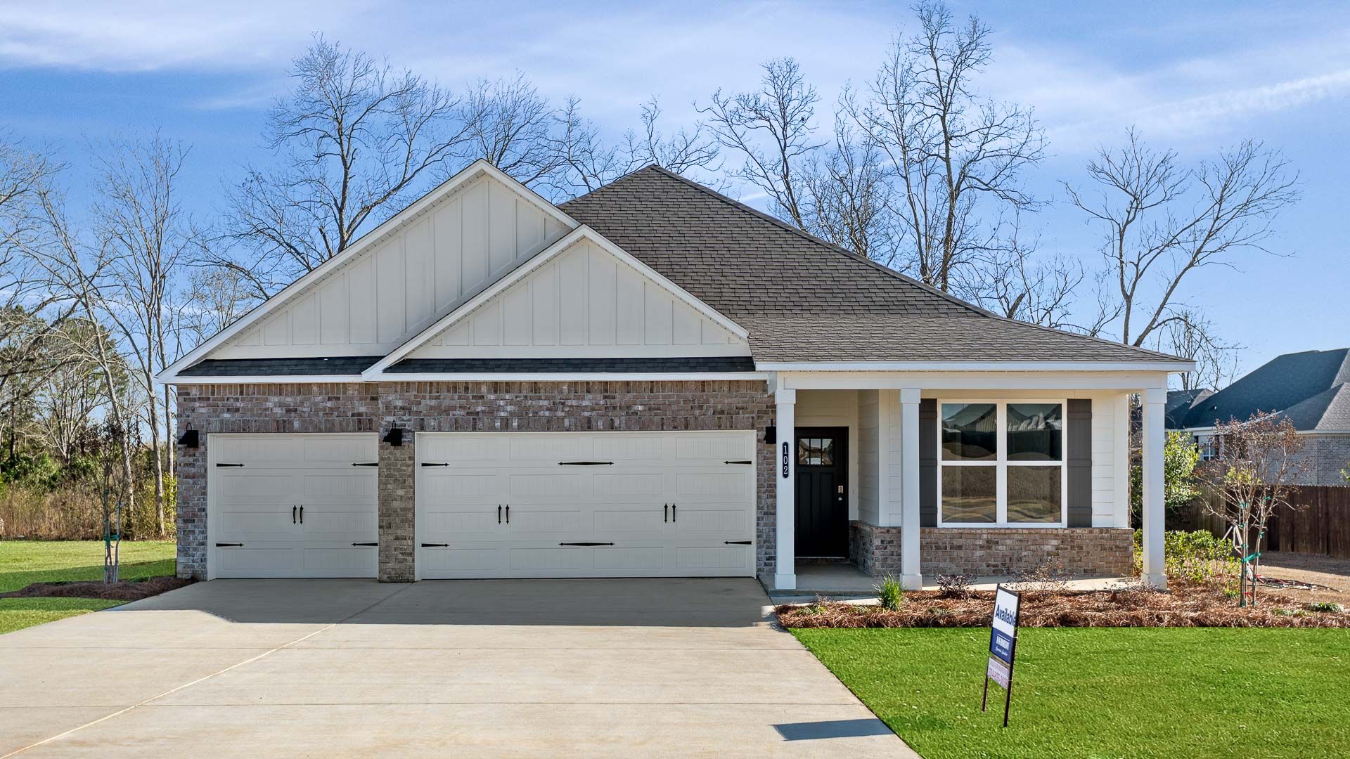 Exterior:Elevation Image 0.