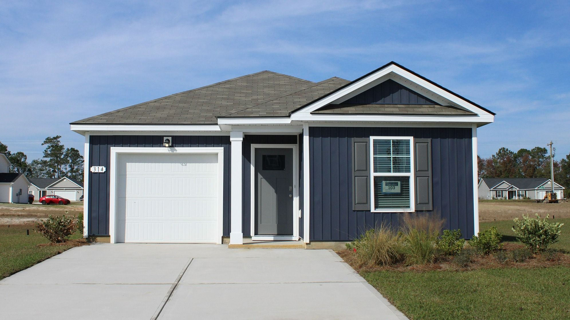 Exterior:Elevation Image 0.