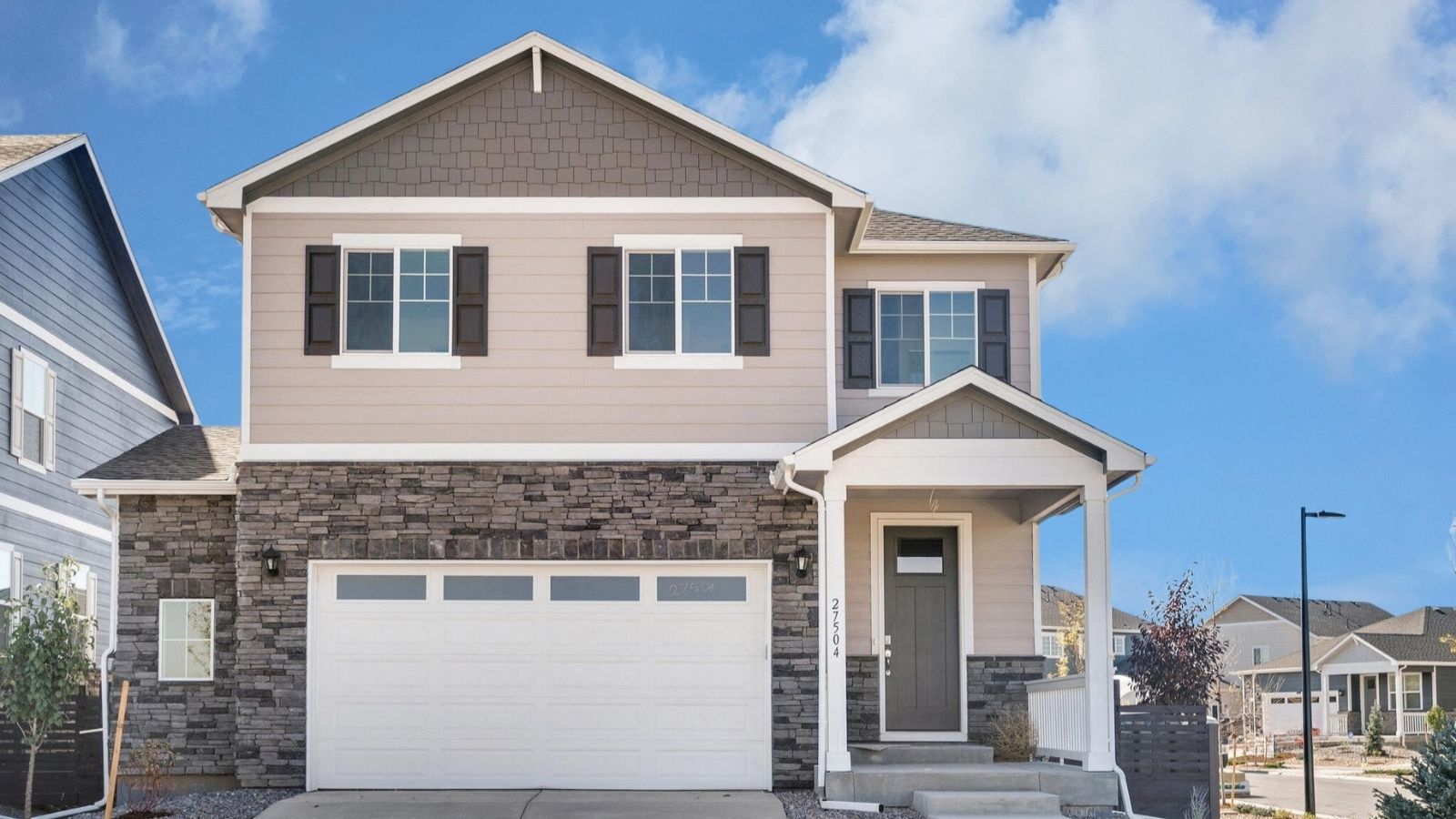 Exterior:Elevation Image 0.