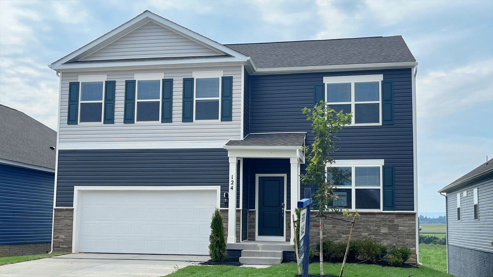 Exterior:Elevation Image 0.