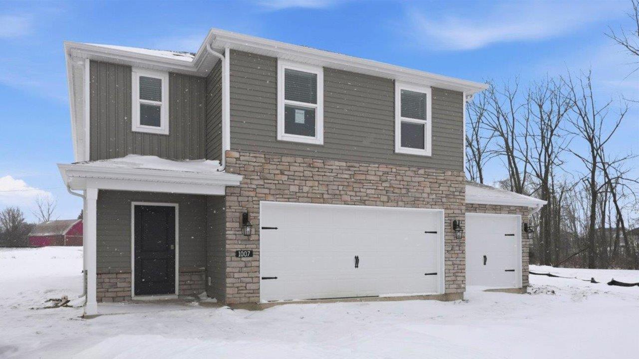 Exterior:Elevation Image 0.