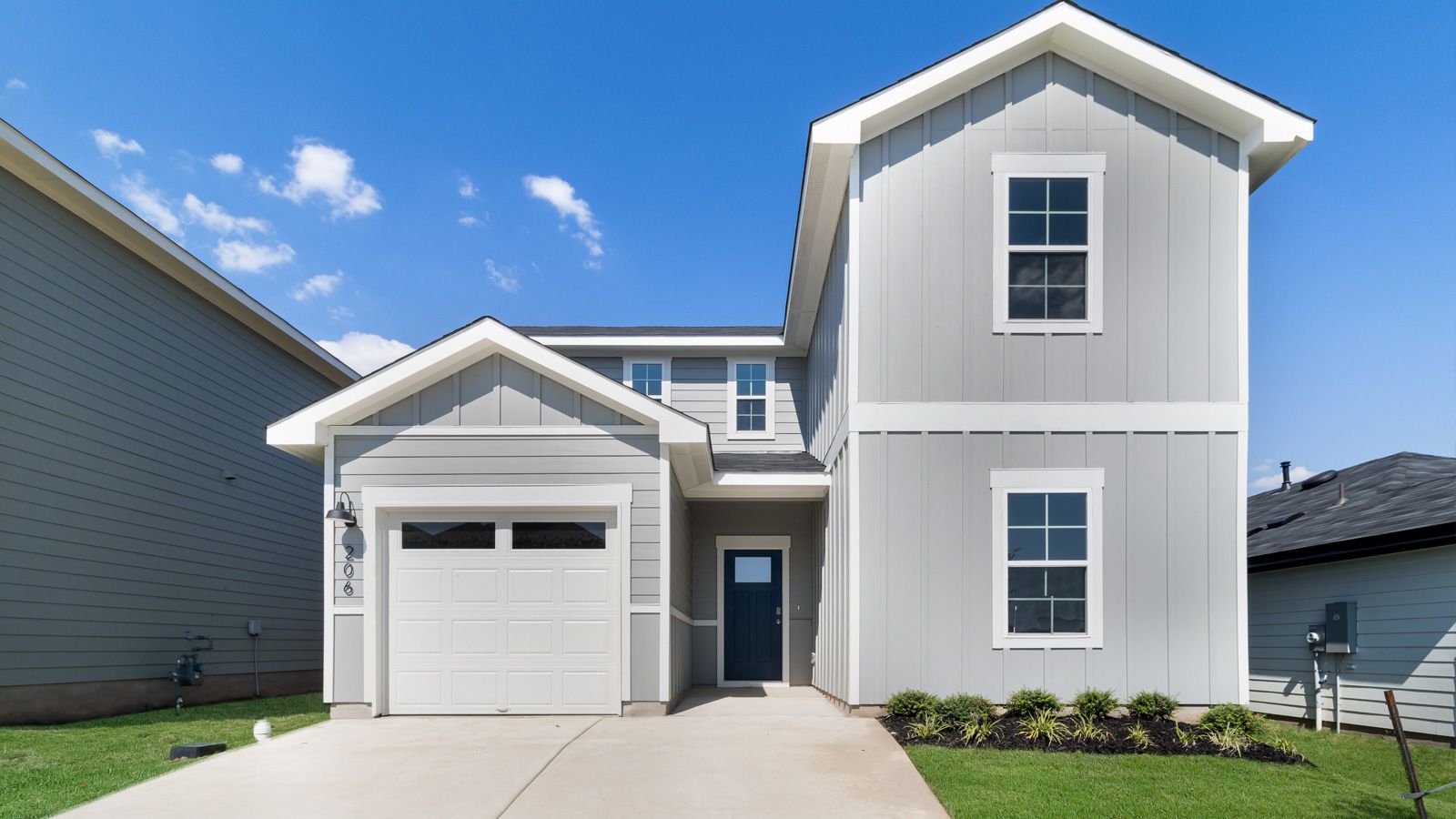 Exterior:Elevation Image 0.