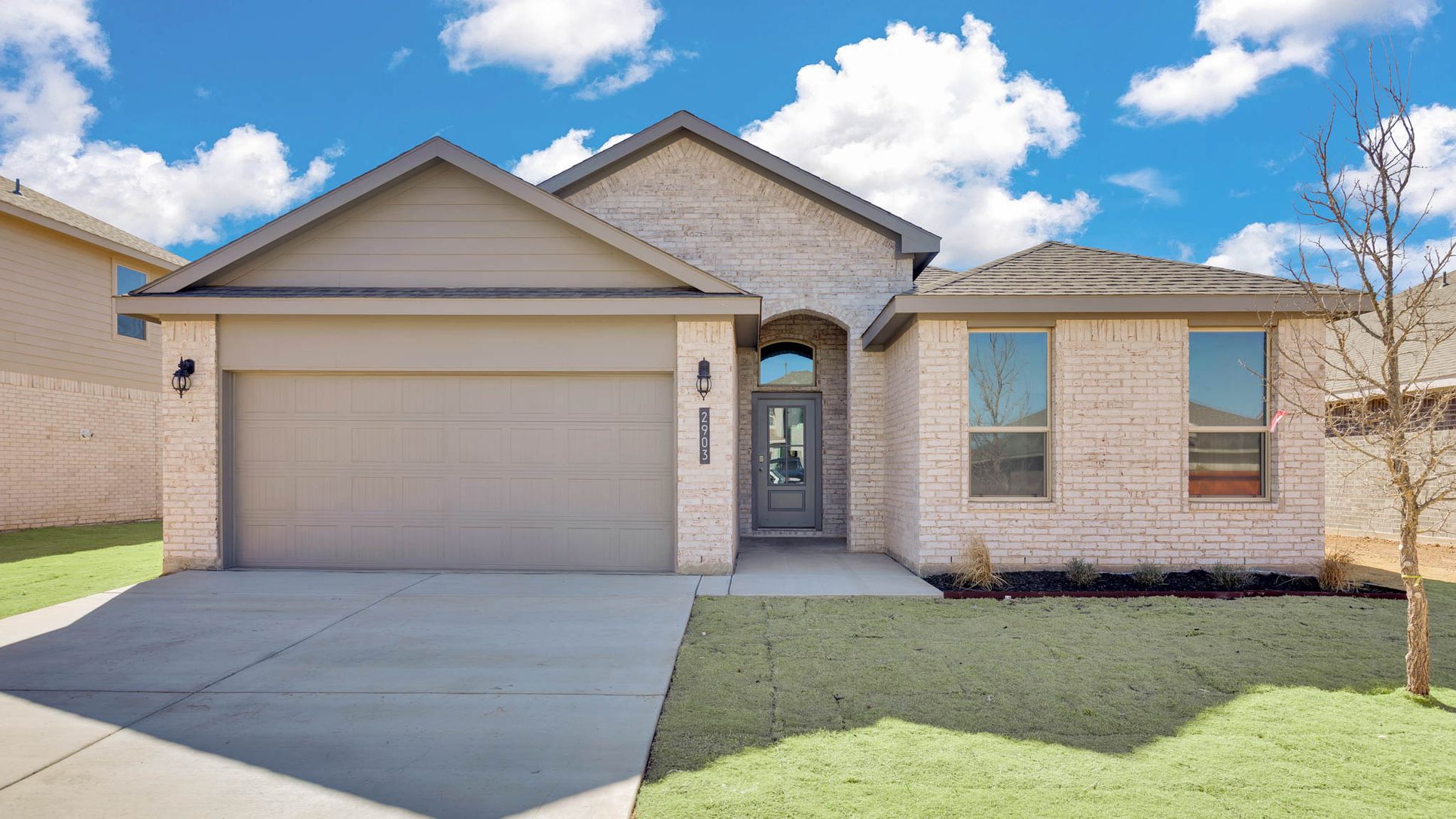 Exterior:Elevation Image 0.