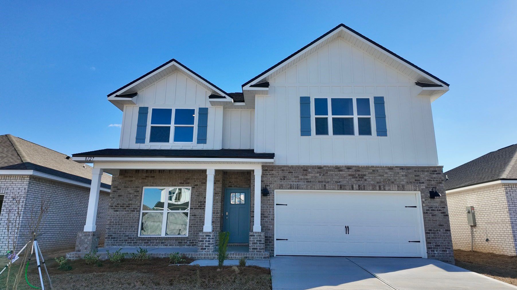 Exterior:Elevation Image 0.