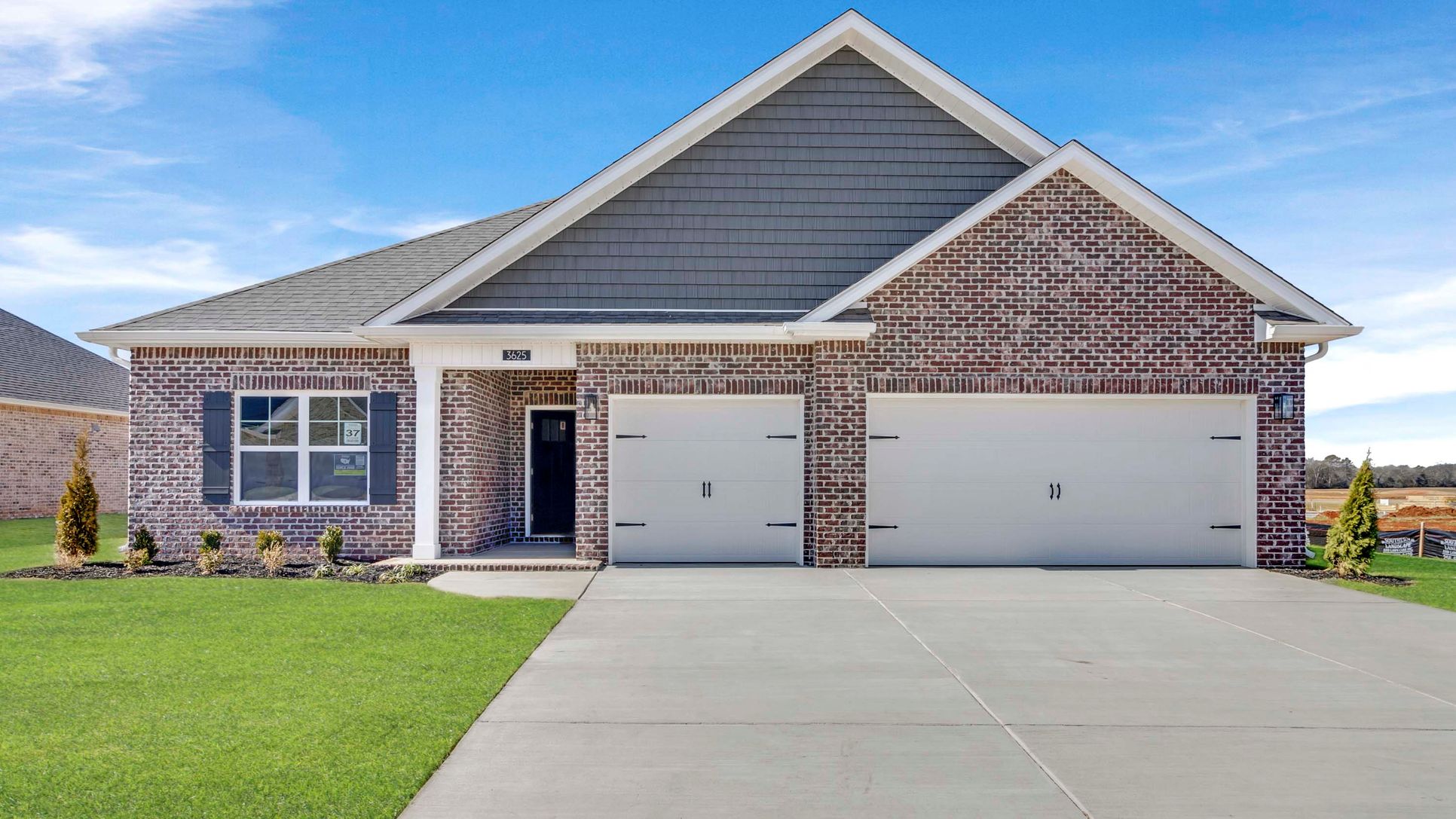 Exterior:Elevation Image 0.