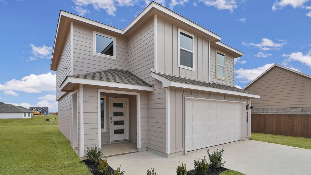 Exterior:Elevation Image 0.