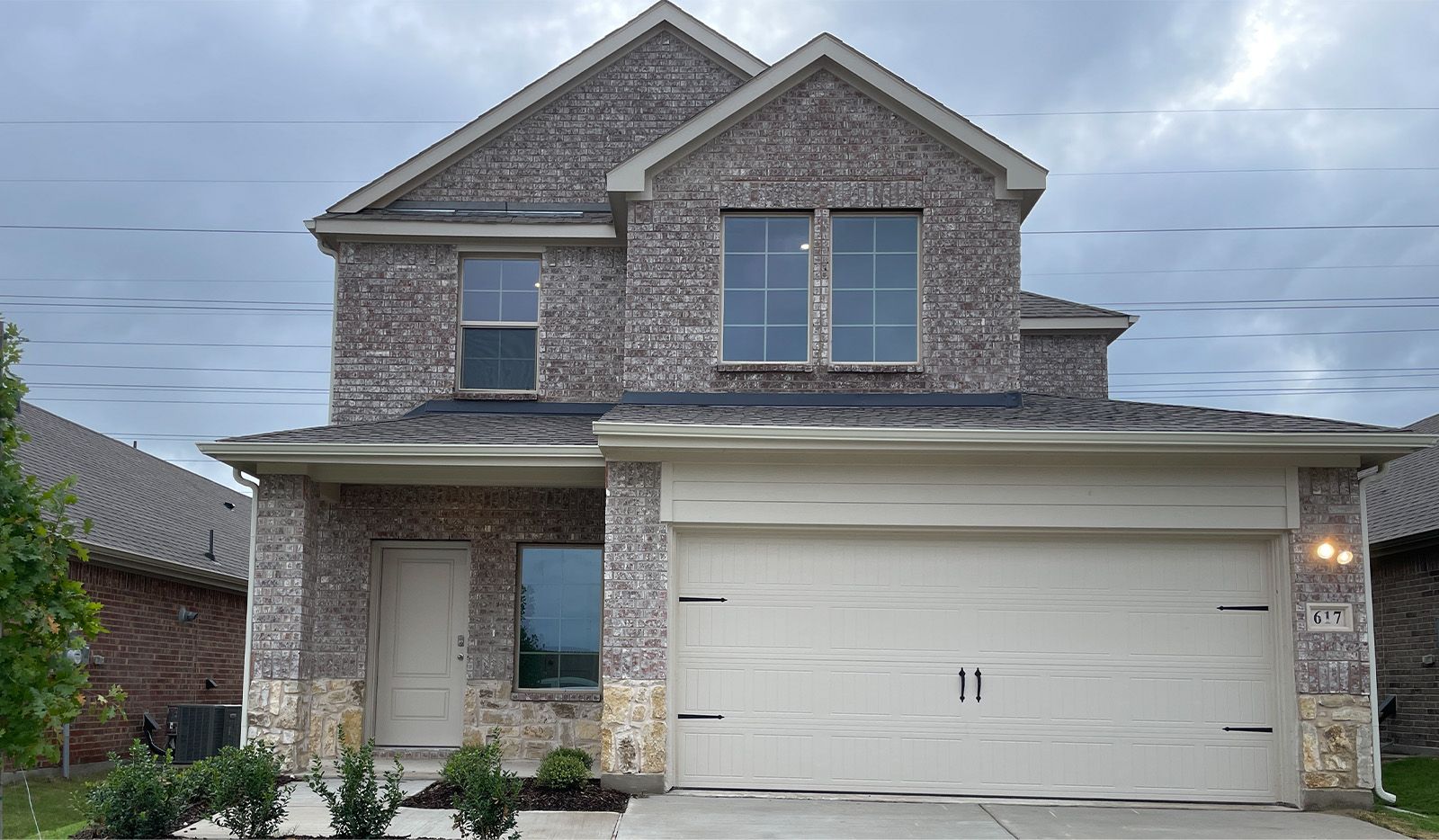 Exterior:Elevation Image 0.