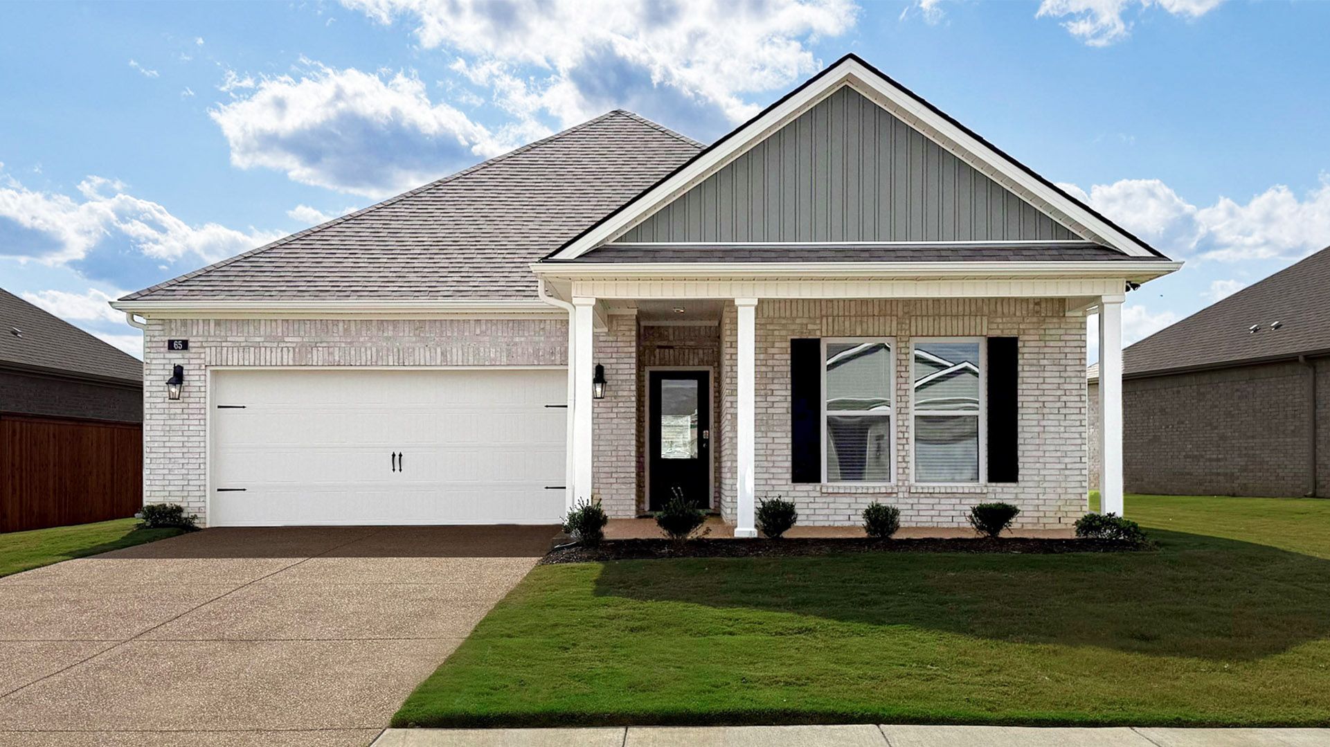 Exterior:Elevation Image 0.