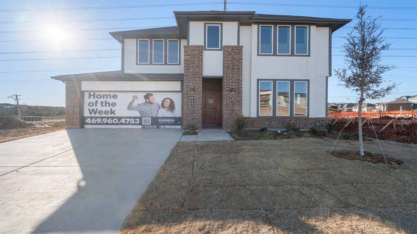 Exterior:Elevation Image 0.