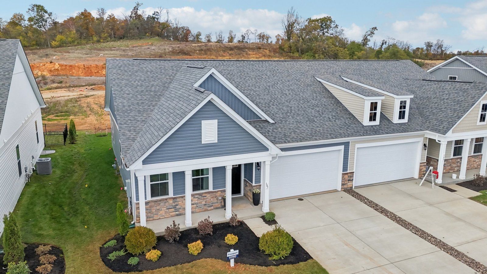 Exterior:Elevation Image 0.