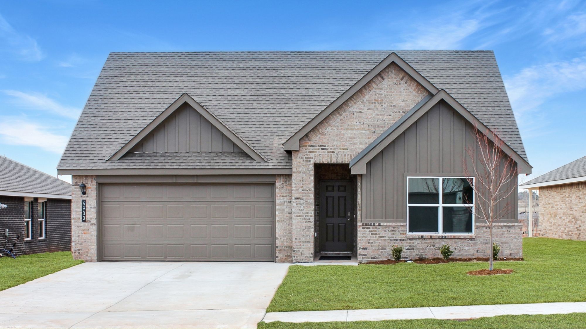 Exterior:Elevation Image 0.