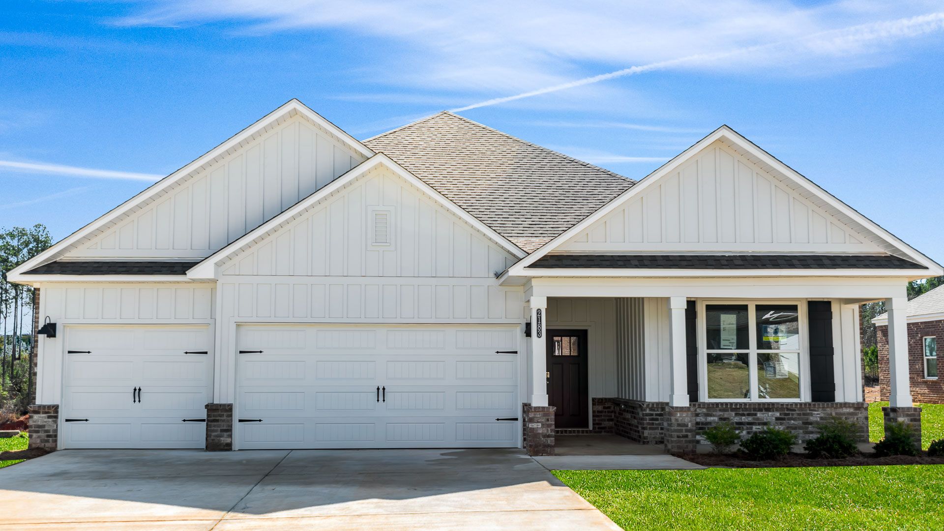 Exterior:Elevation Image 0.