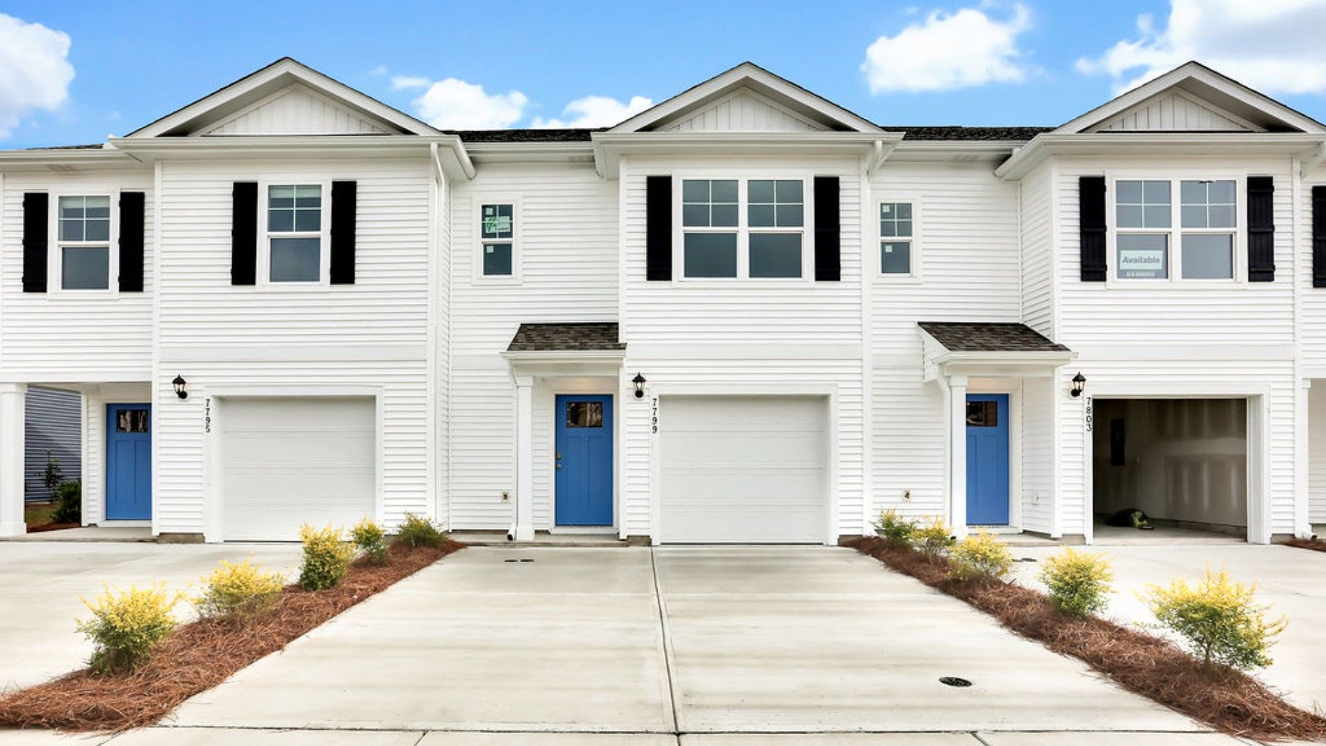 Exterior:Elevation Image 0.