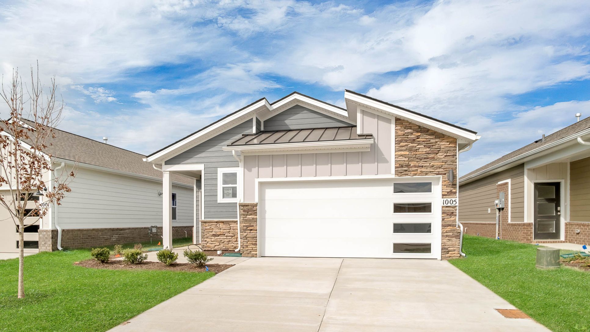 Exterior:Elevation Image 0.