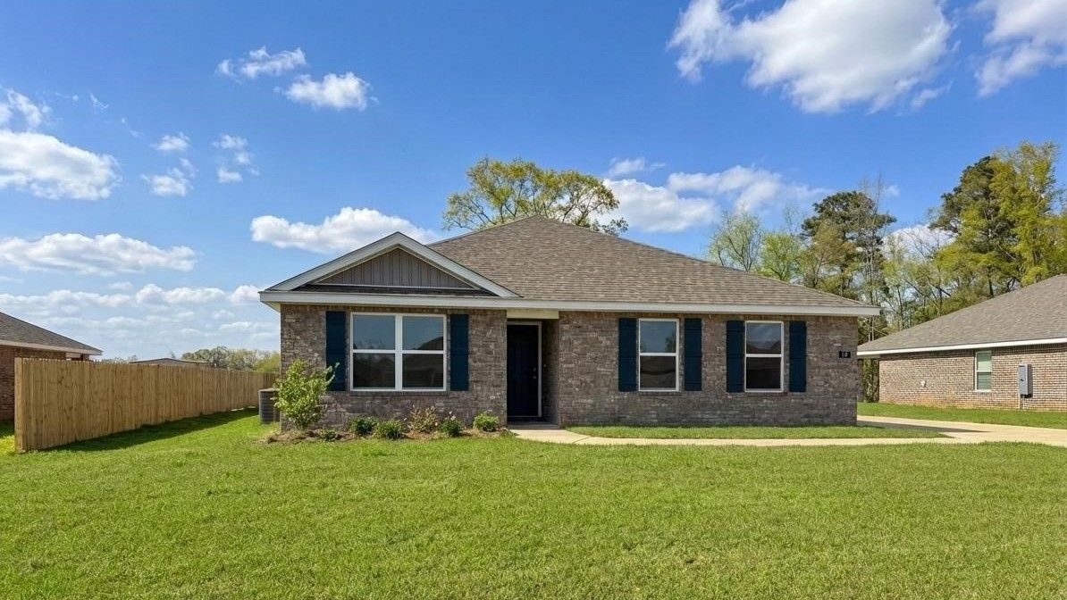 Exterior:Elevation Image 0.