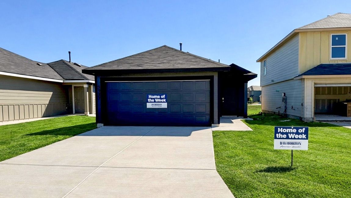 Exterior:Elevation Image 0.