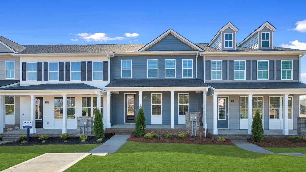 Exterior:Elevation Image 0.