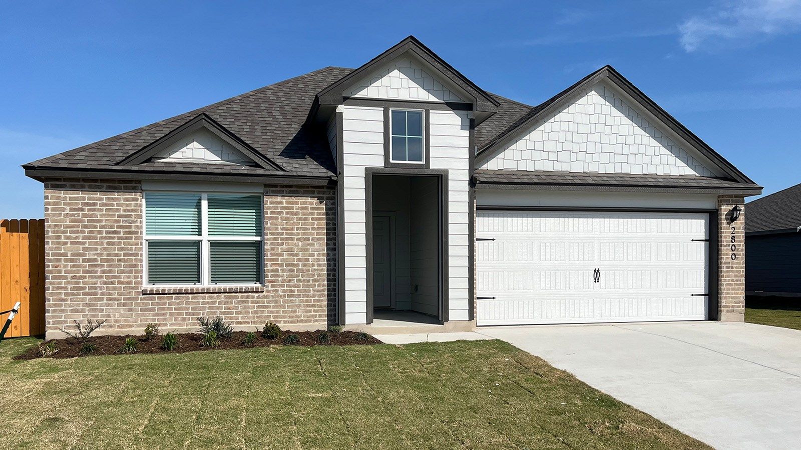 Exterior:Elevation Image 0.