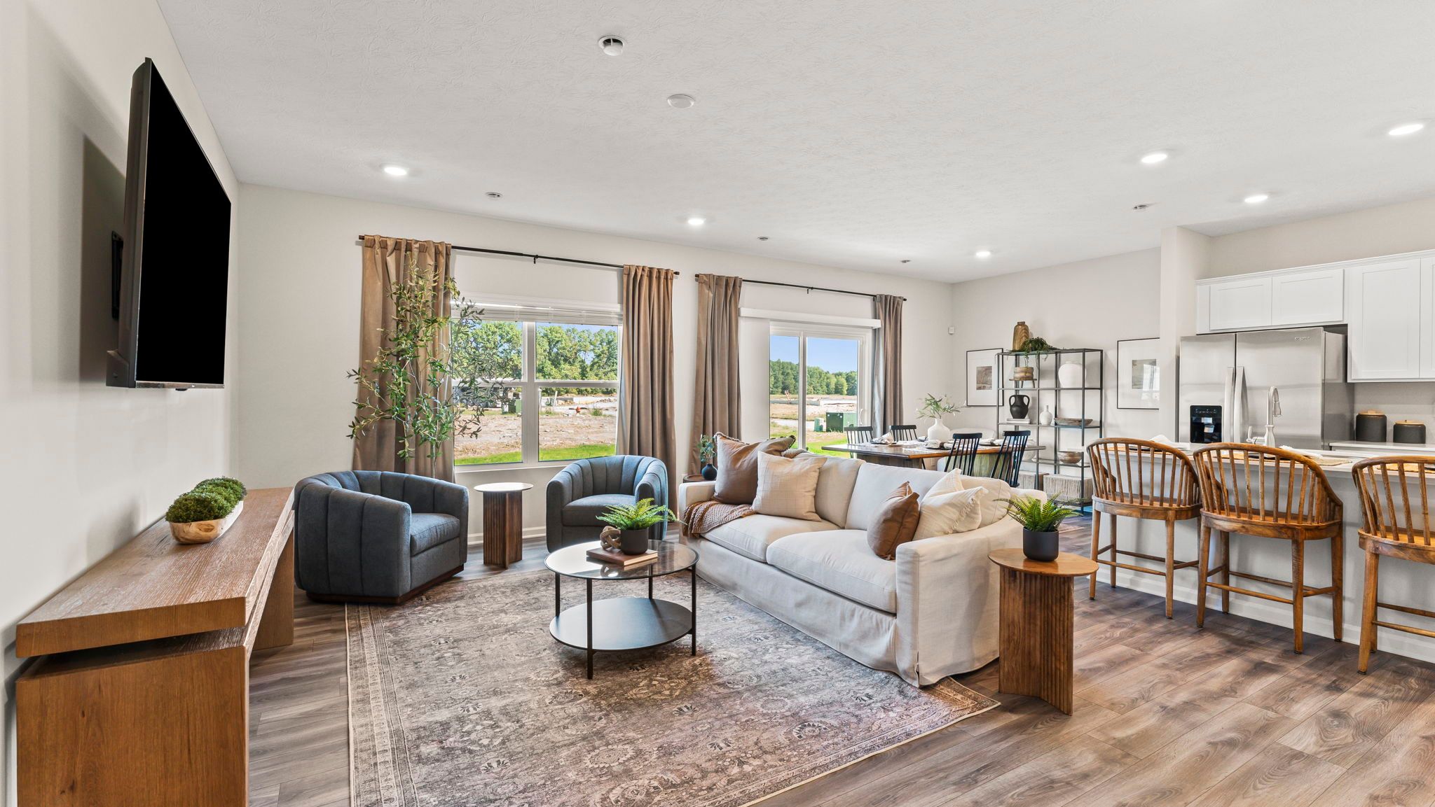 Exterior:Elevation Image 0.