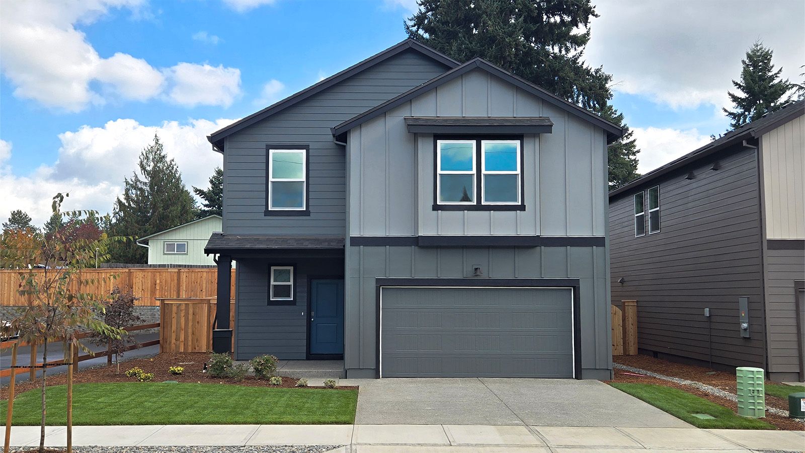 Exterior:Elevation Image 0.