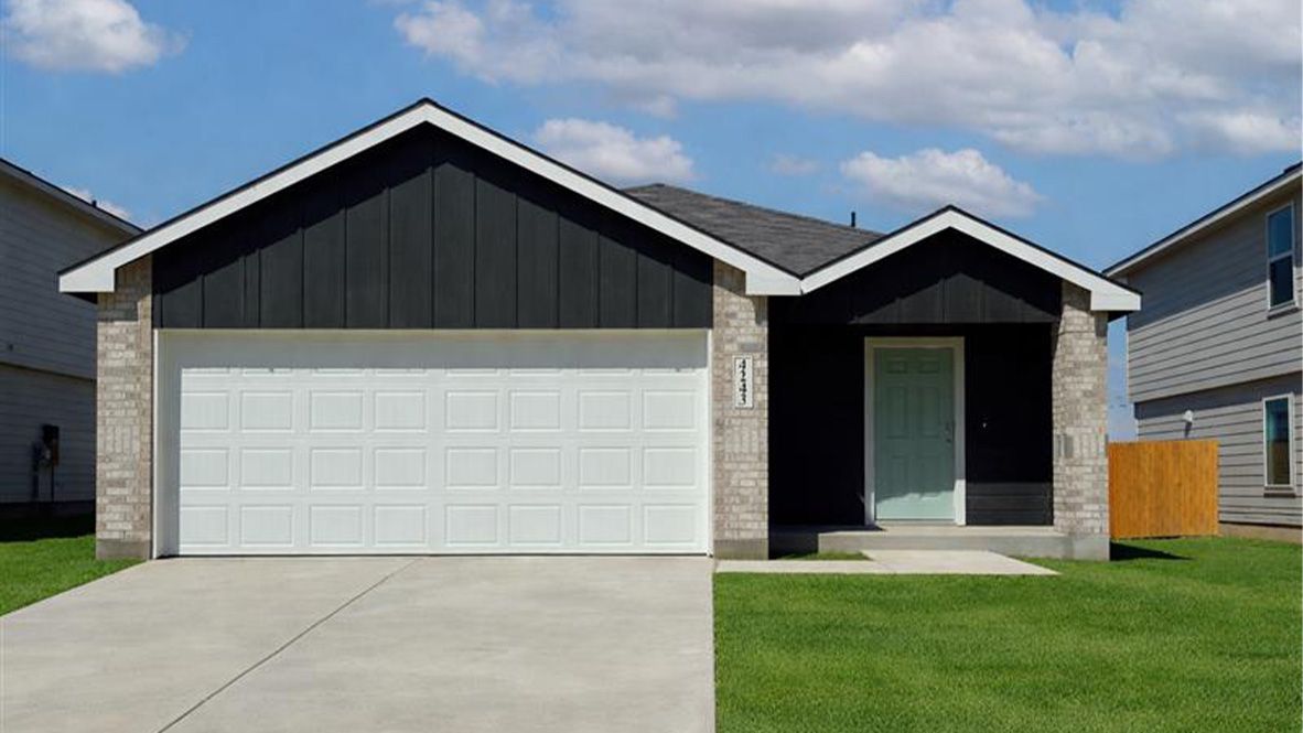 Exterior:Elevation Image 0.