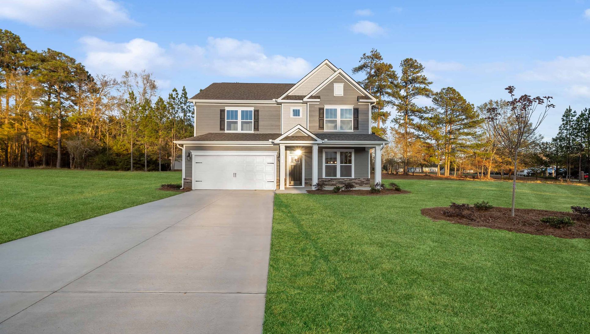 Exterior:Elevation Image 0.