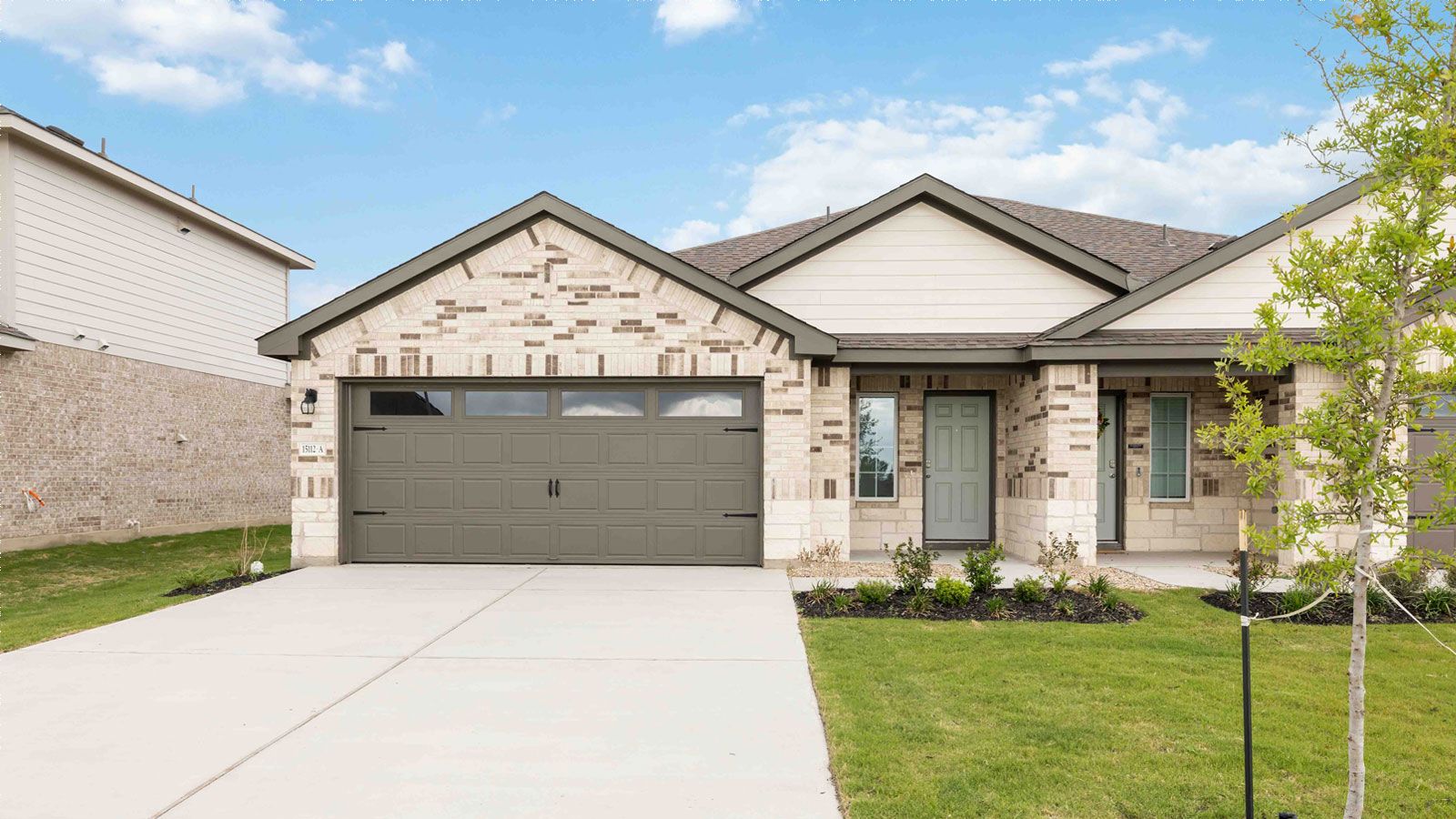 Exterior:Elevation Image 0.