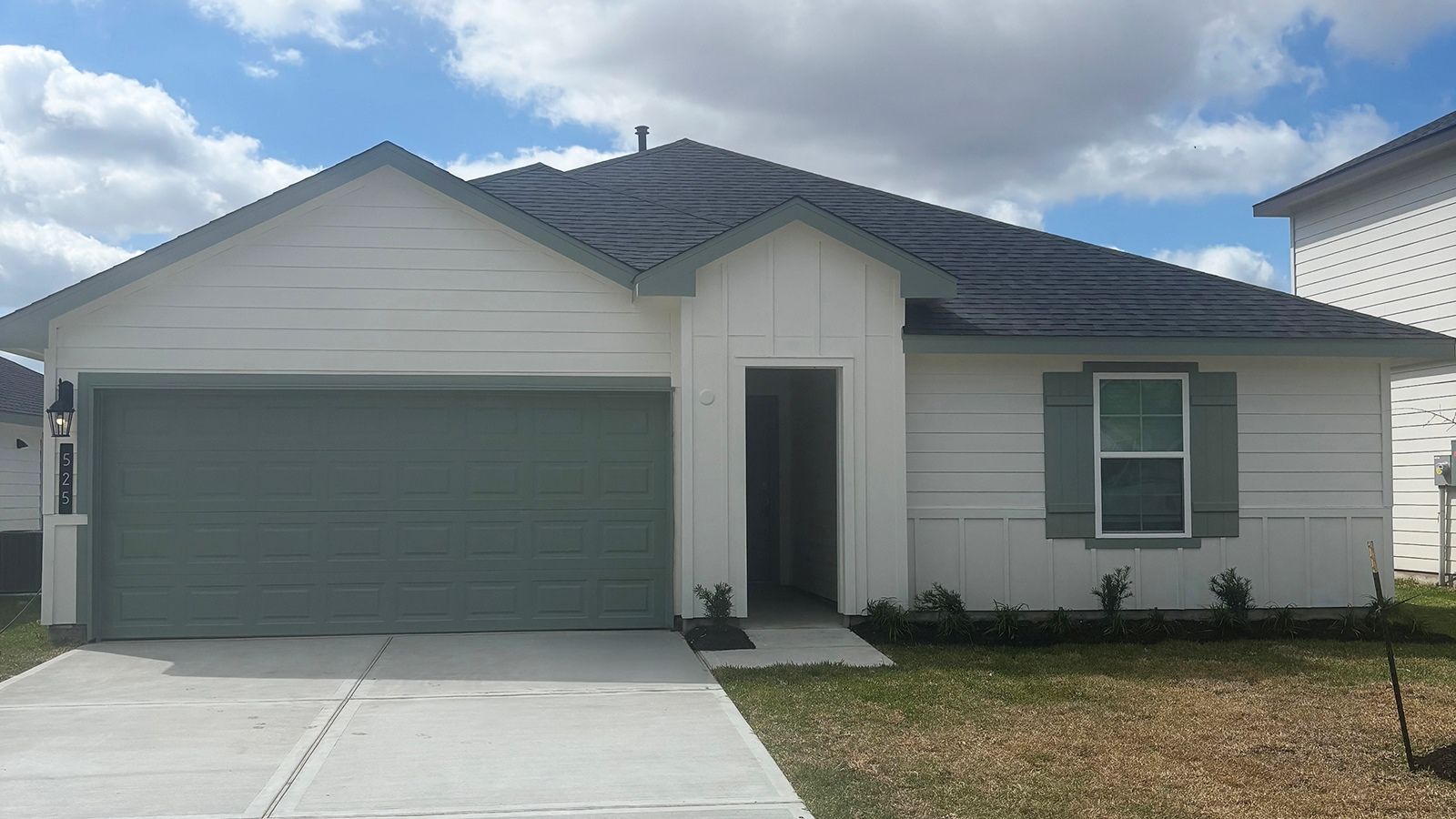 Exterior:Elevation Image 0.