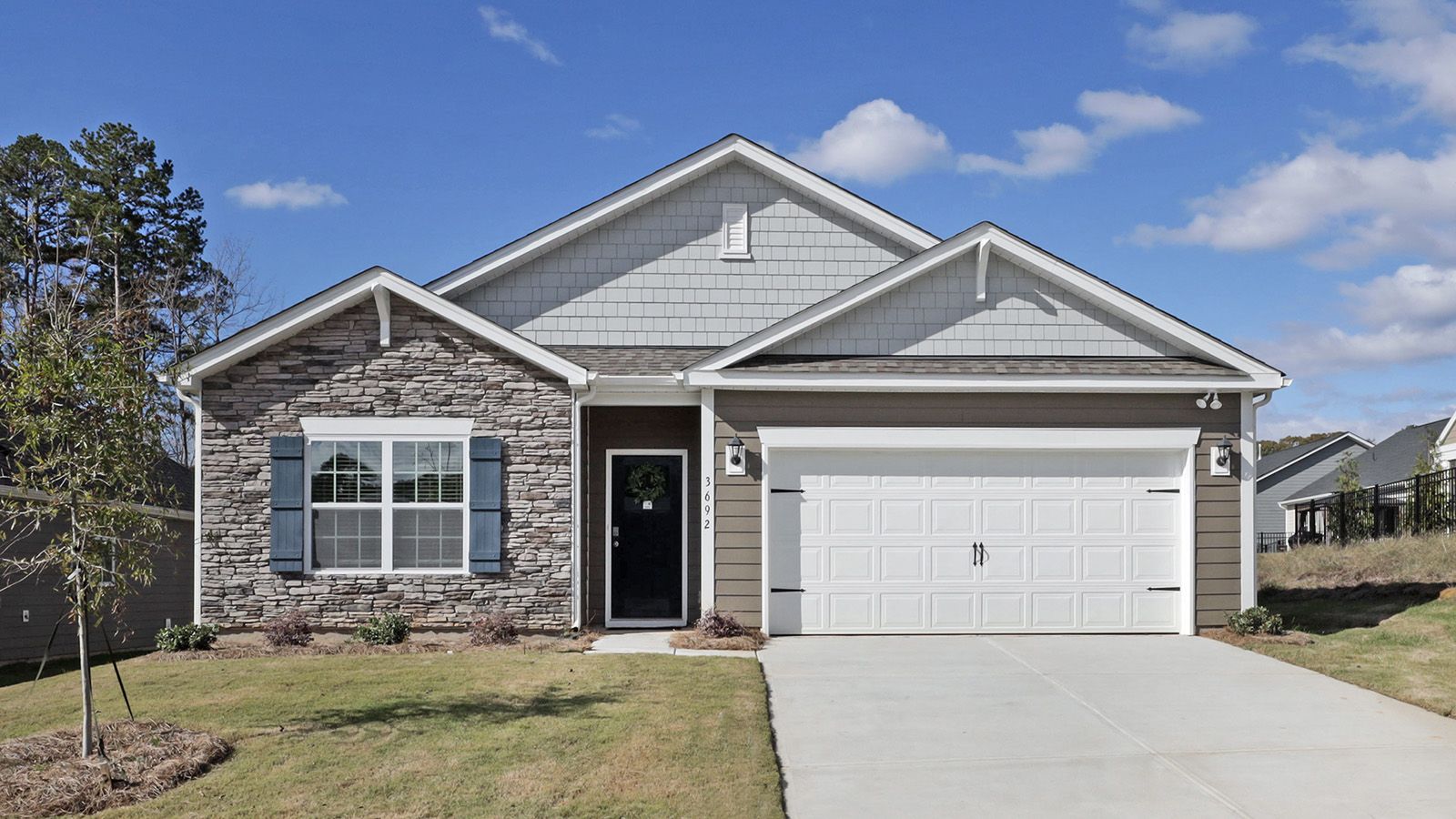 Exterior:Elevation Image 0.