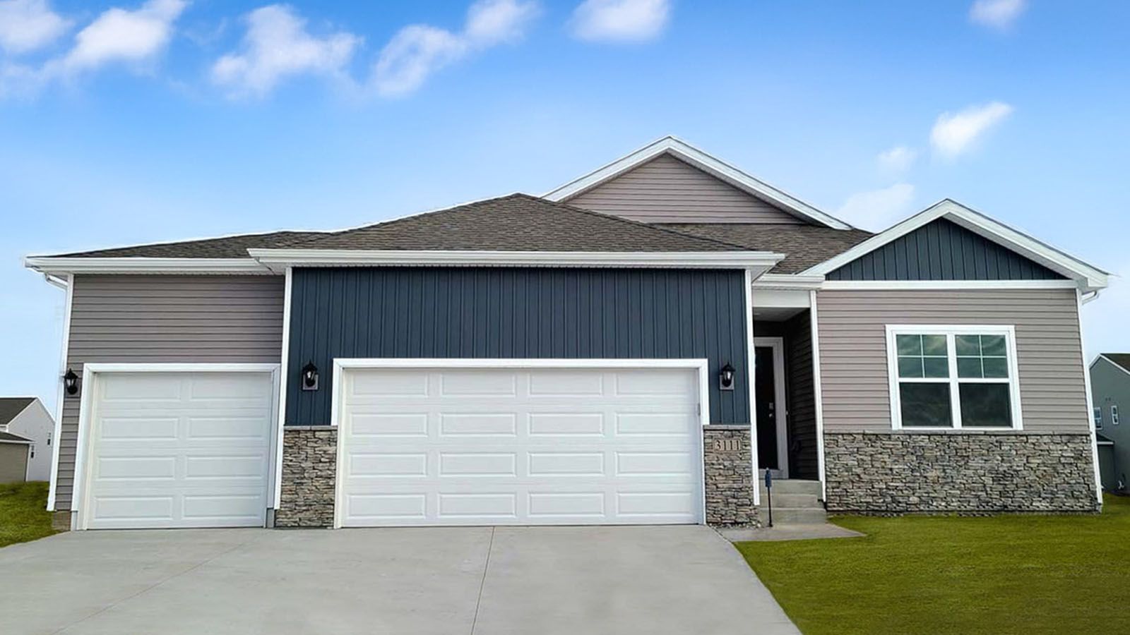 Exterior:Elevation Image 0.