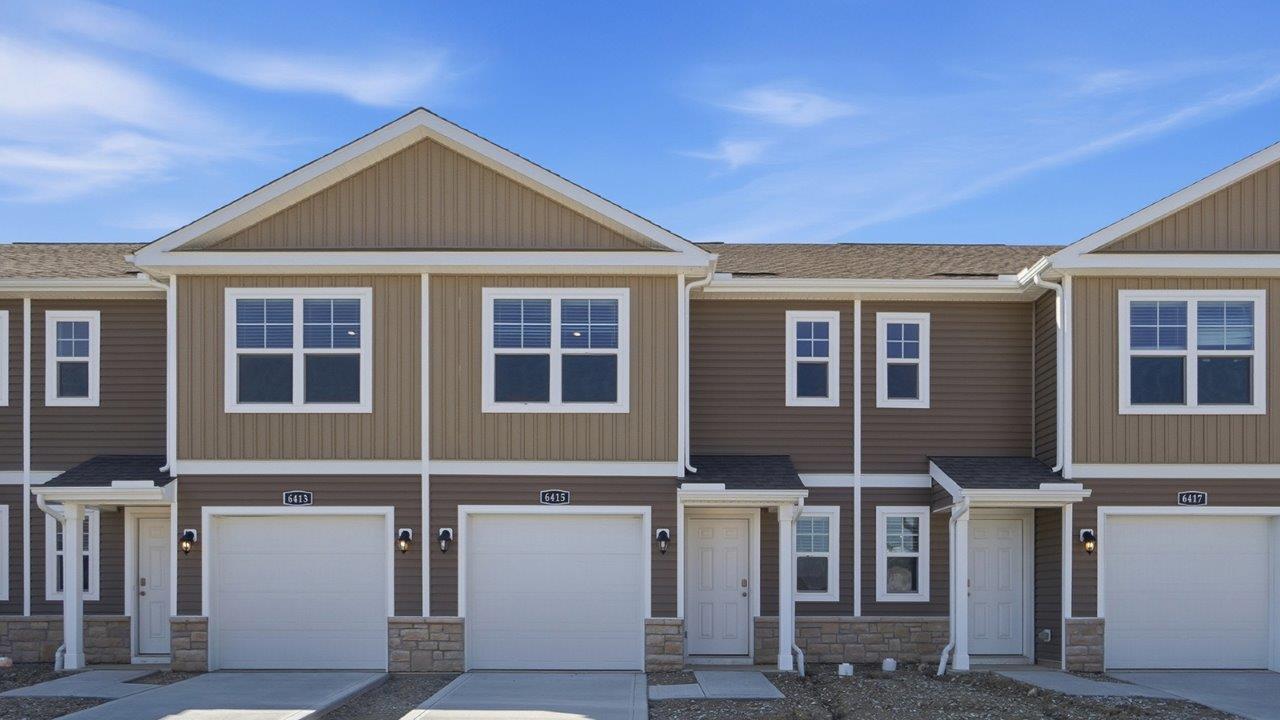 Exterior:Elevation Image 0.