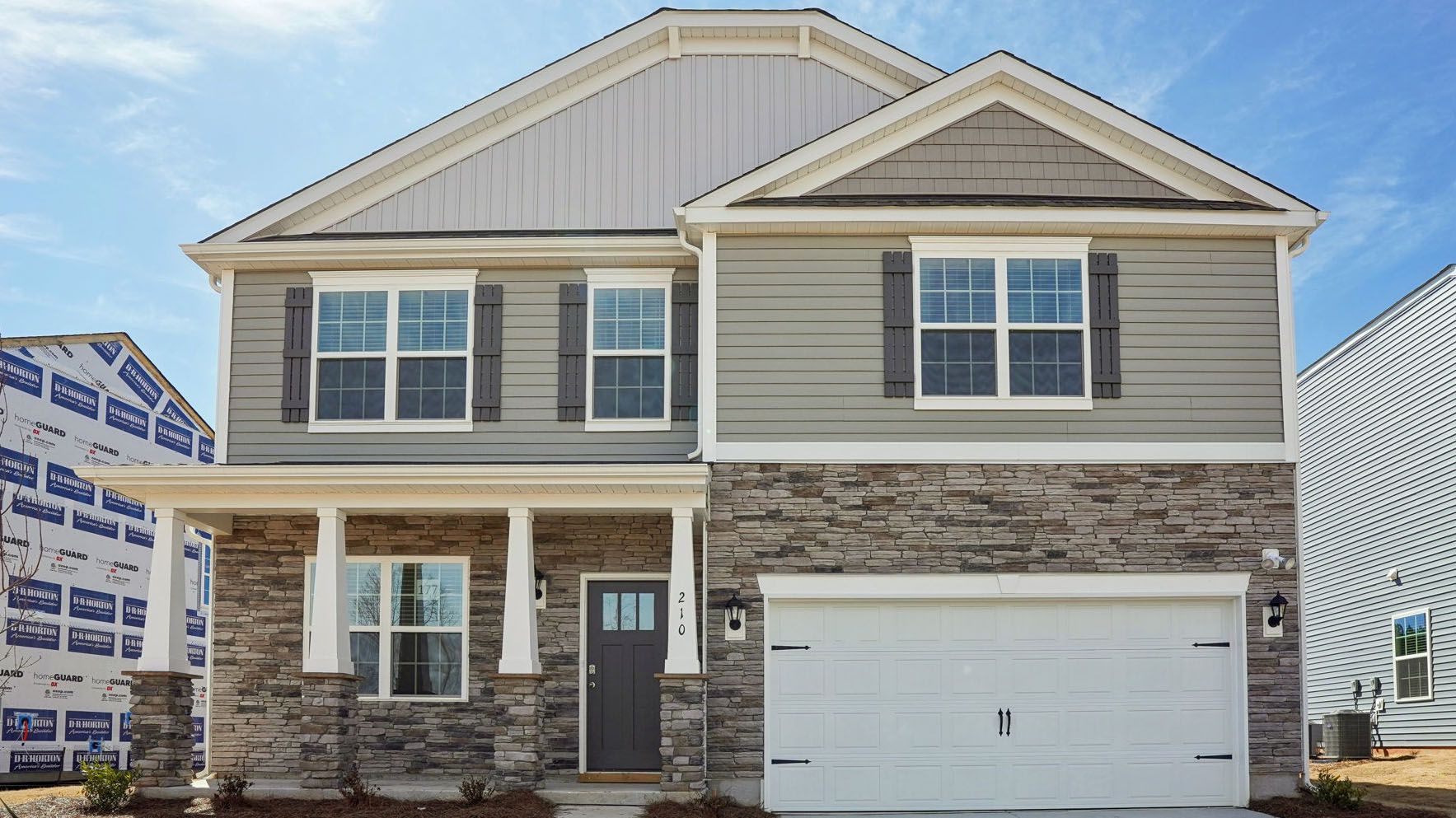 Exterior:Elevation Image 0.